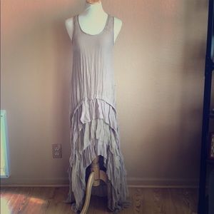 High-low style maxi dress